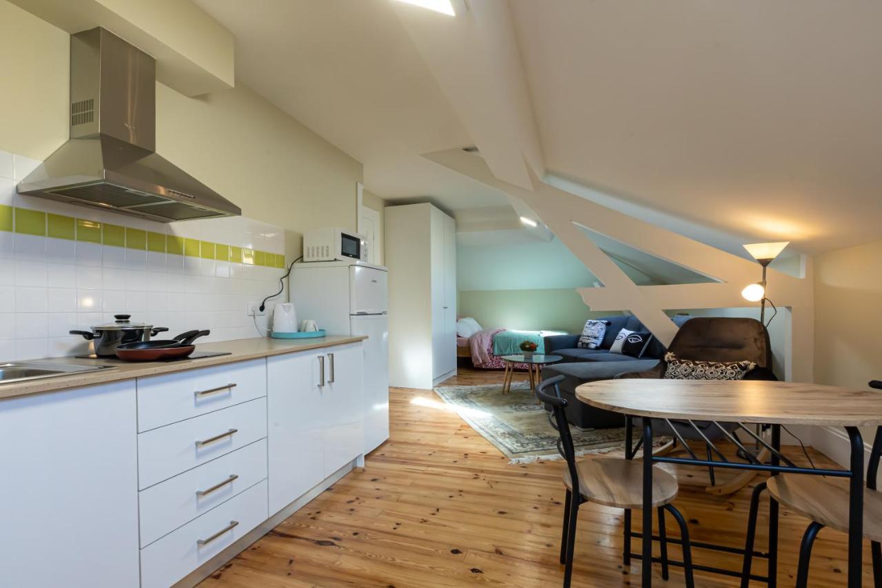 Sky Accommodations Studio Κοΐμπρα Εξωτερικό φωτογραφία
